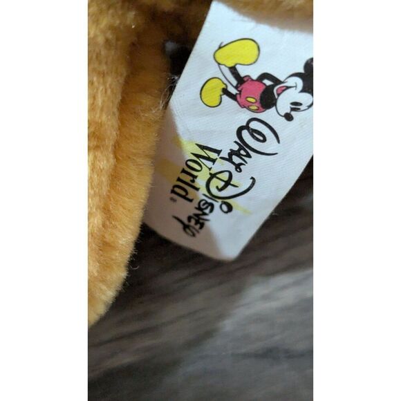 Walt Disney world Winnie the Pooh plush stuffed animal toy 8" - Picture 9 of 10